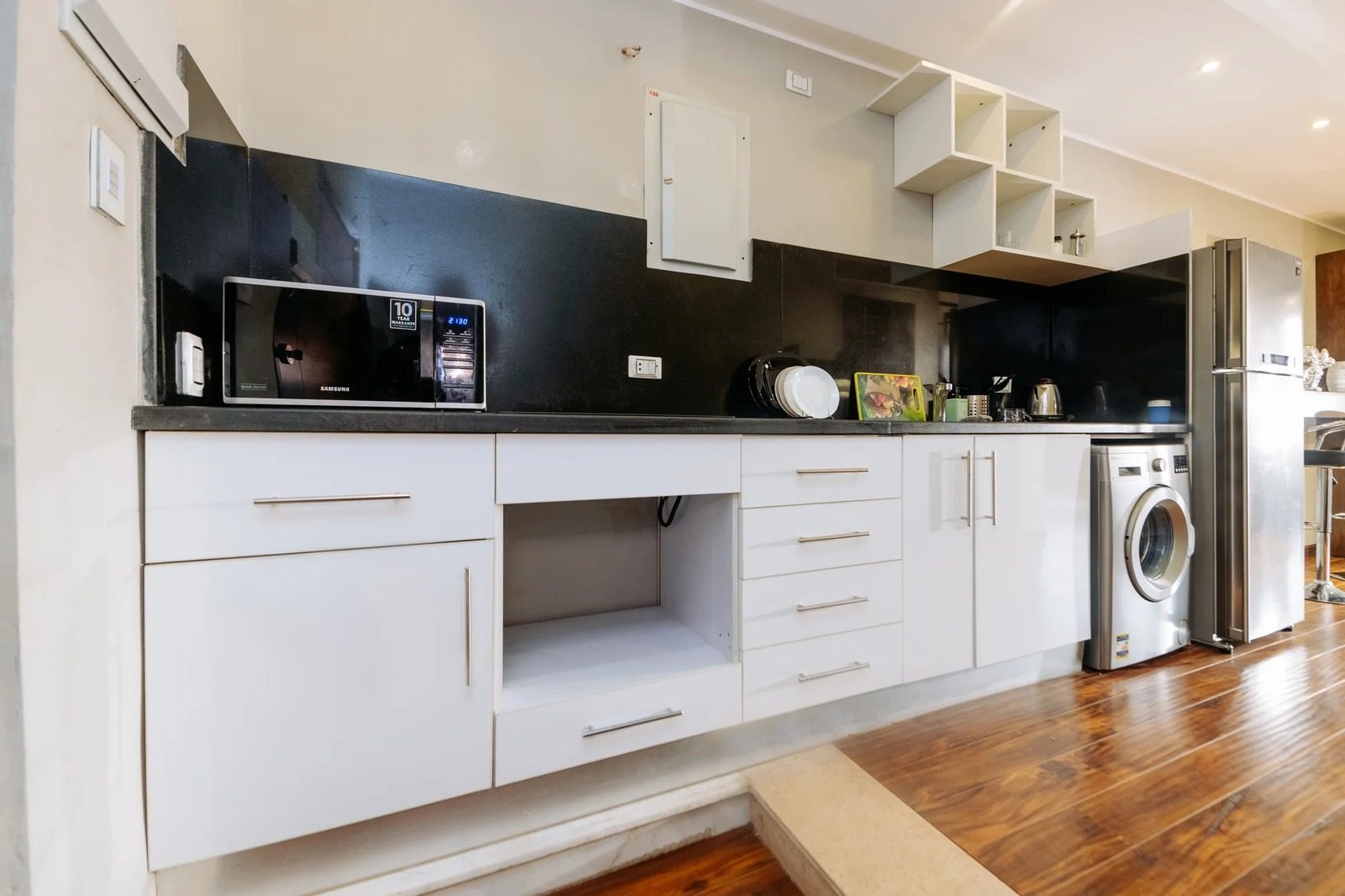 Elegant 1BR Apartment – City View – Zamalek — Apartment in Nile side of Zamalek, Cairo, Egypt — photo 4