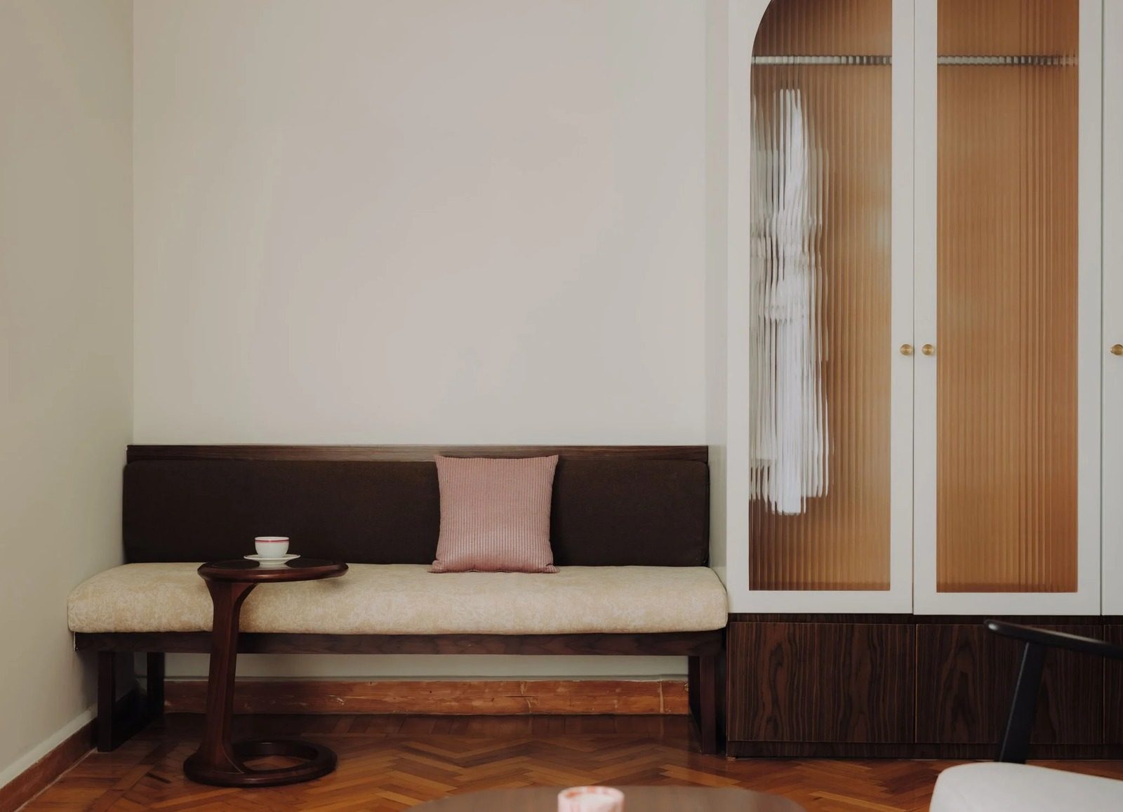 Spacious Suite with Breakfast – Boutique Hotel, Zamalek — Hotel serviced apartment in Zamalek, Cairo, Egypt — photo 3