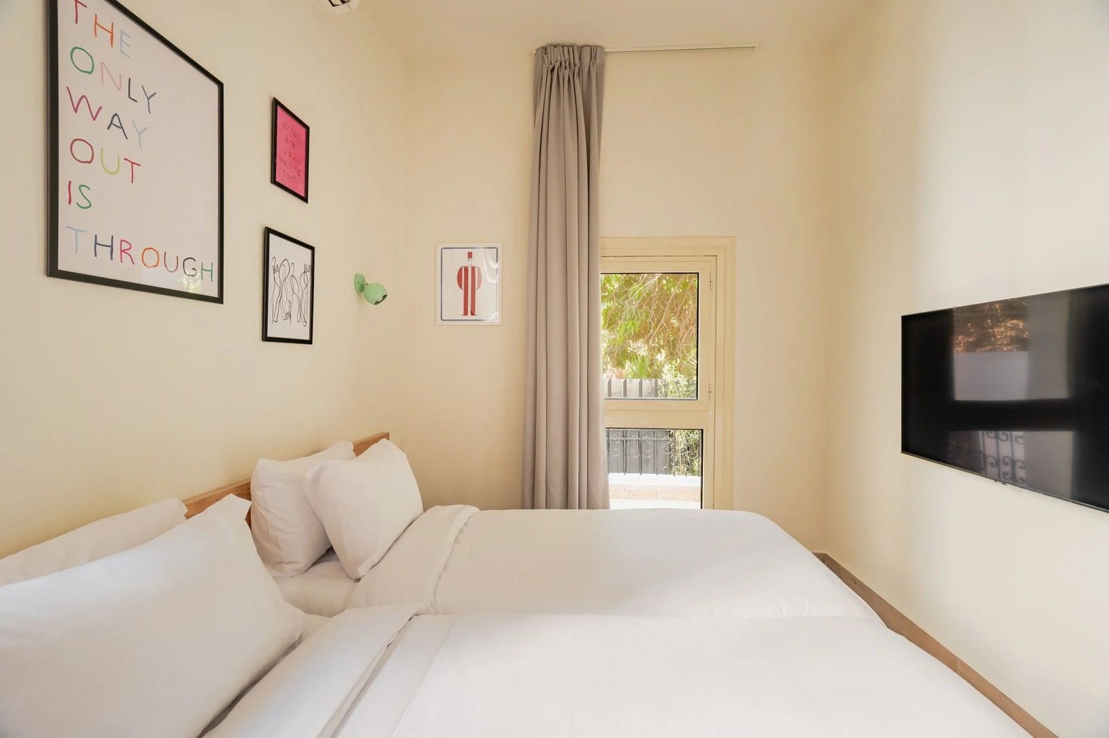 Elegant Compact Studio – Zamalek — Studio in Zamalek, Cairo, Egypt — photo 4