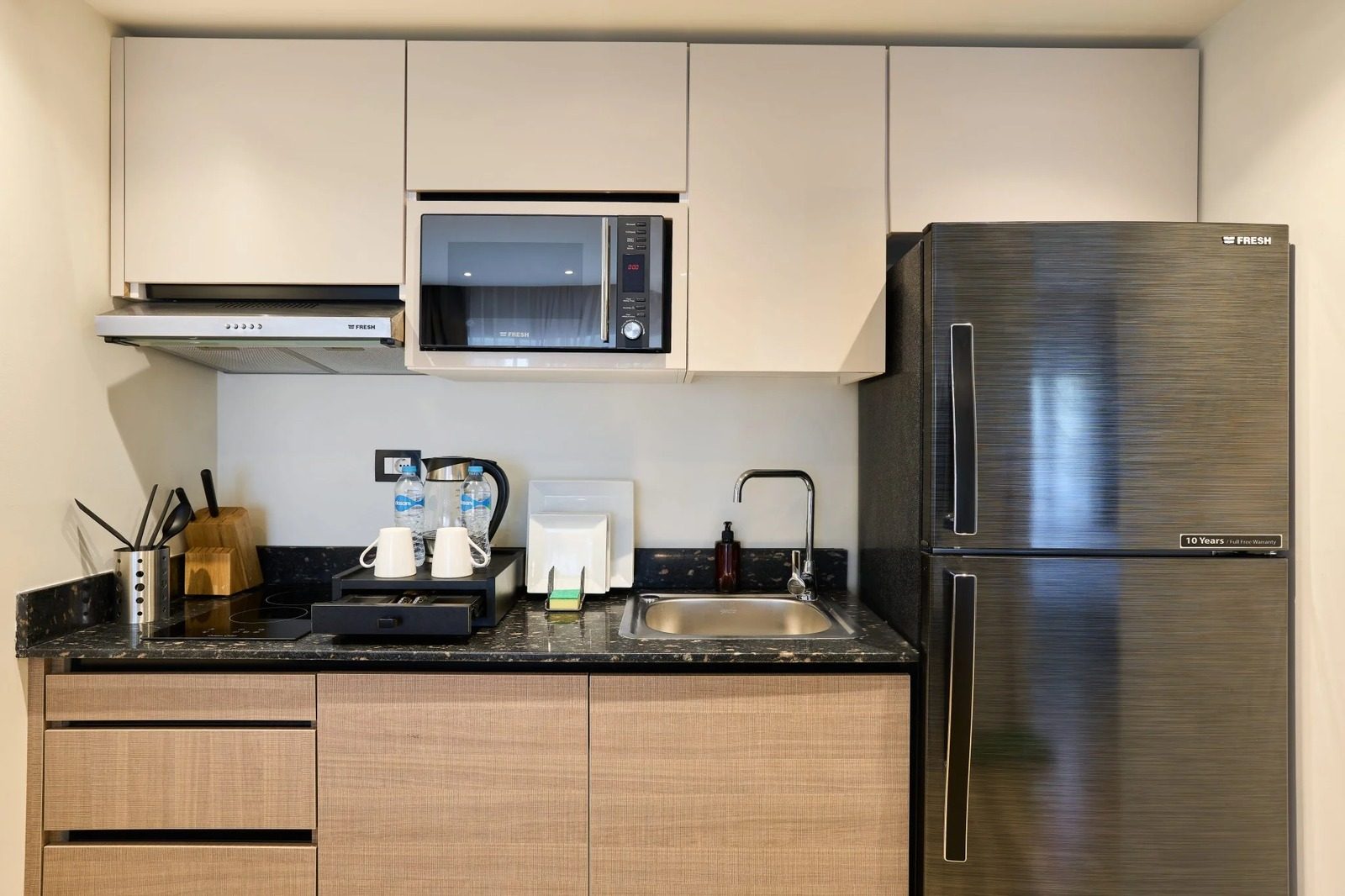 Stylish High-Floor Studio – City View – Giza — Studio in Giza Nile side, near Orman Botanical Garden & Cairo University, Egypt — photo 4