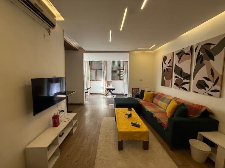 Beautiful Apartment in Quiet Zamalek Sunny Cozy — Apartment in Cairo, Egypt, Egypt — photo 10
