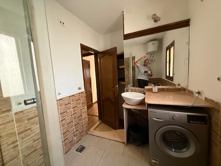 Beautiful Apartment in Quiet Zamalek Sunny Cozy — Apartment in Cairo, Egypt, Egypt — photo 19