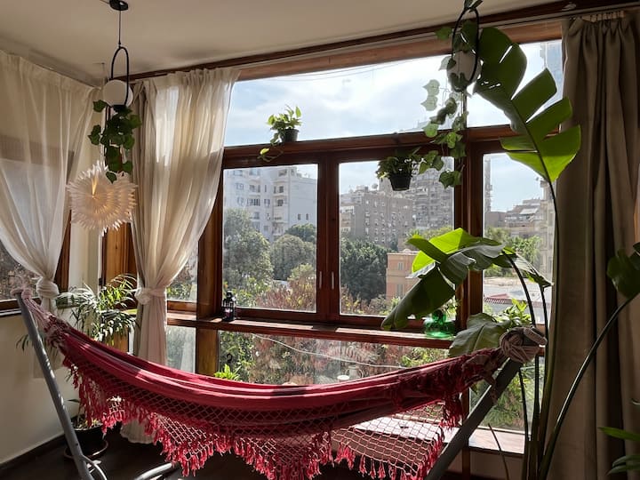 Luxury Colorful Zamalek Apartment w Amazing View — Apartment in Cairo, Egypt, Egypt — photo 10