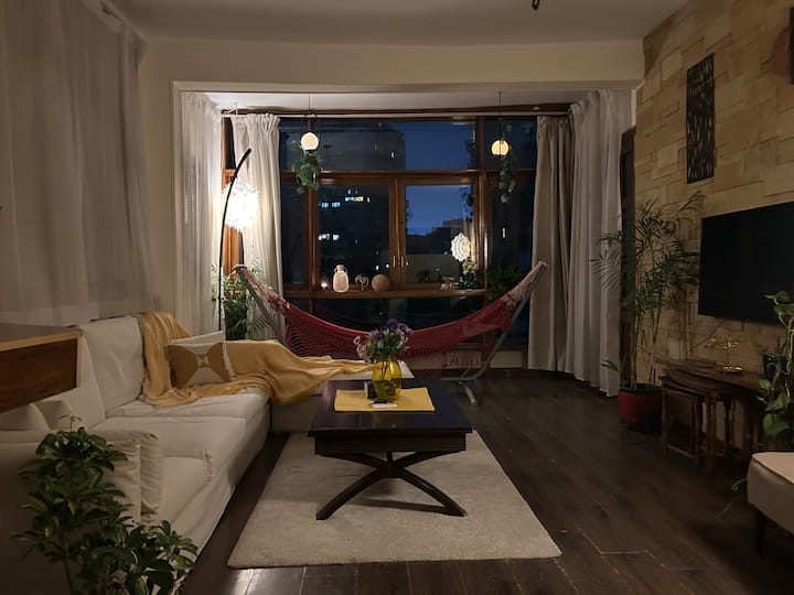 Luxury Colorful Zamalek Apartment w Amazing View — Apartment in Cairo, Egypt, Egypt — photo 16