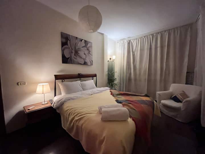 Luxury Colorful Zamalek Apartment w Amazing View — Apartment in Cairo, Egypt, Egypt — photo 29