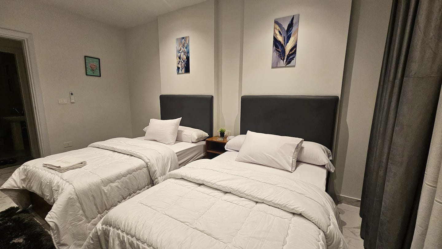 DHB STAYS | Luxury 1BR Tahrir Square | B-207 — Apartment in Downtown Cairo (Marouf), Cairo Governorate, Egypt, Egypt — photo 13