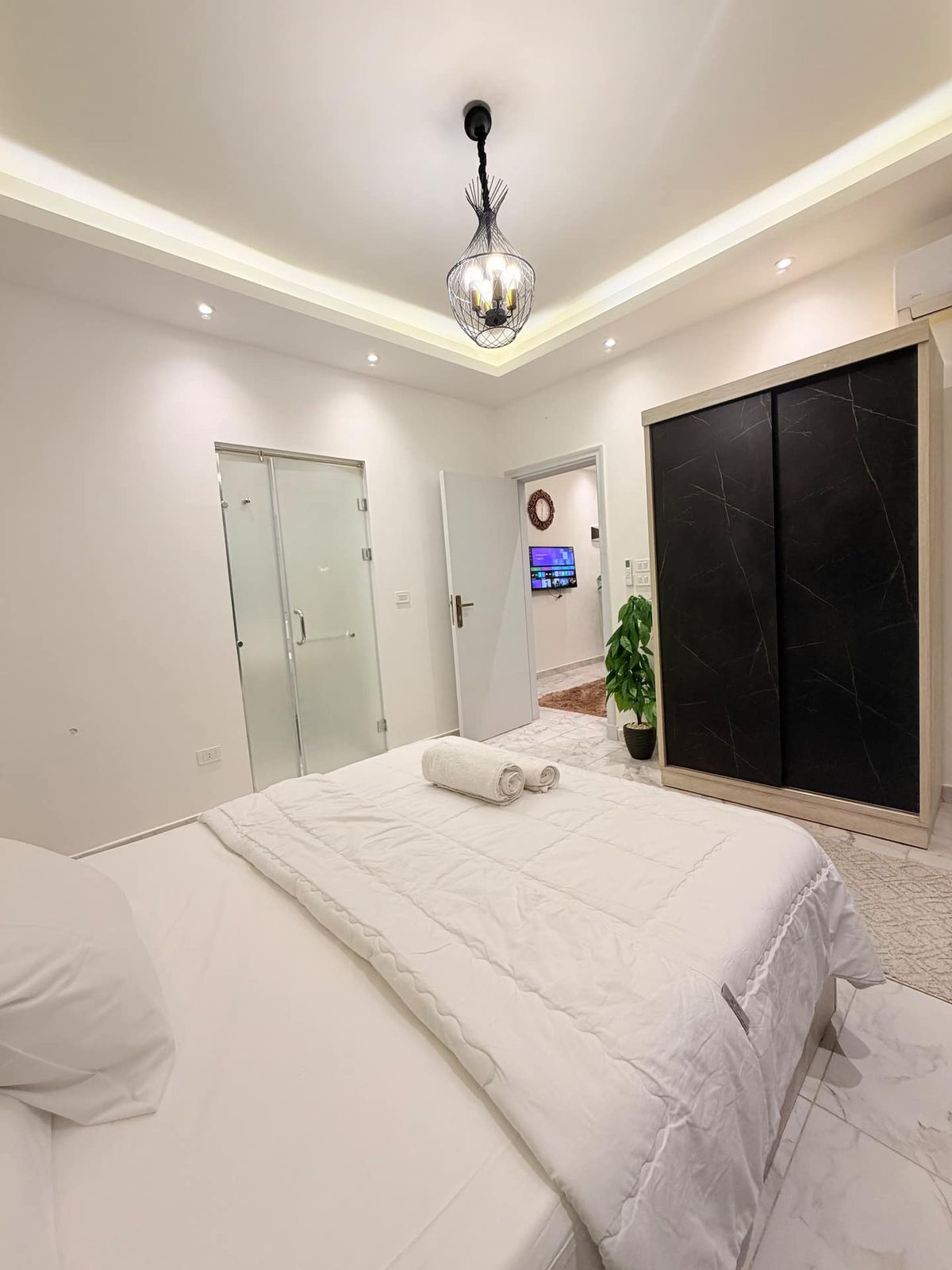 DHB STAYS | Tahrir Square City View 1BR | B-402 — Apartment in Downtown Cairo (Marouf), Cairo Governorate, Egypt, Egypt — photo 9