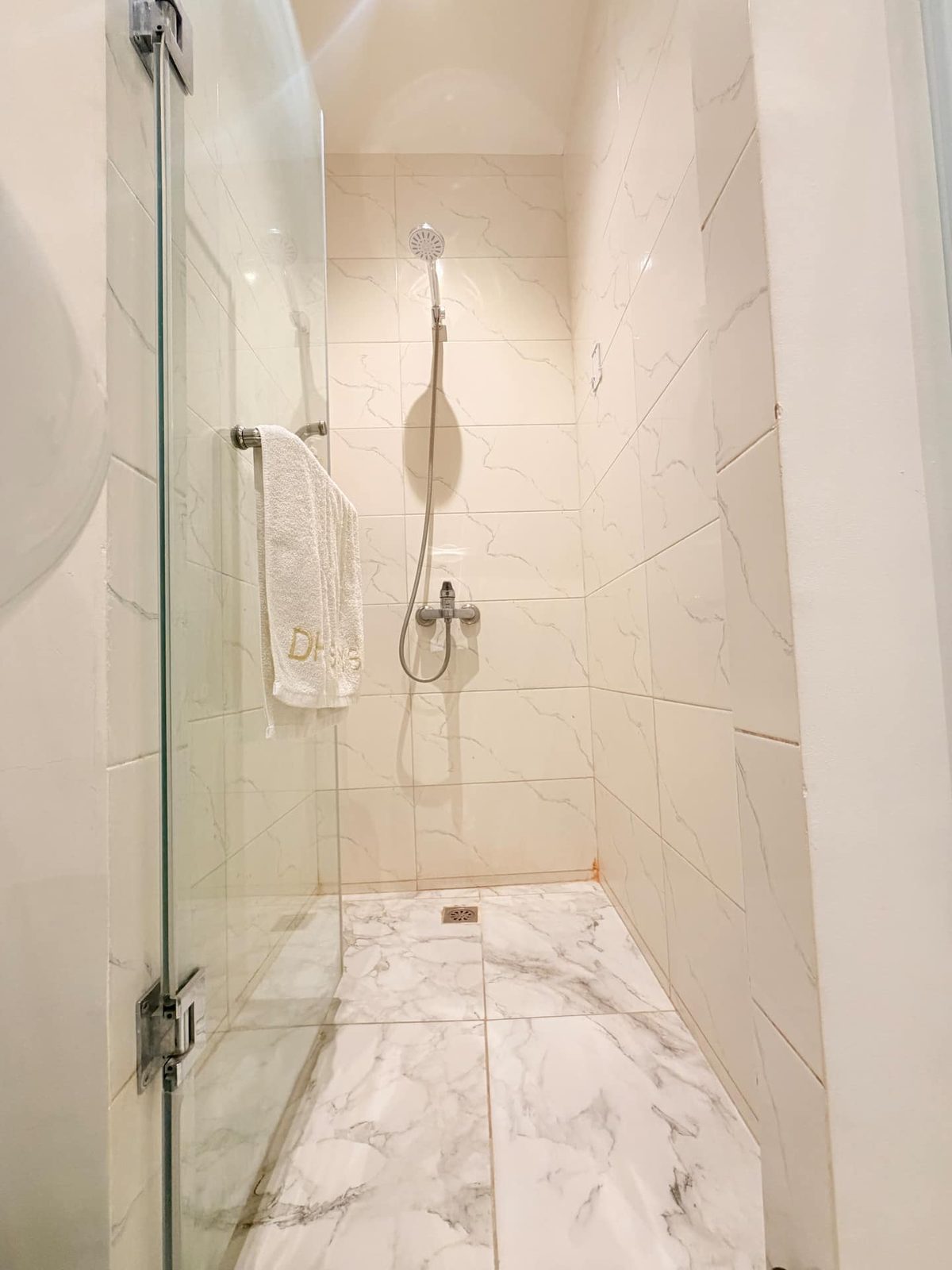 DHB STAYS | Tahrir Square City View 1BR | B-402 — Apartment in Downtown Cairo (Marouf), Cairo Governorate, Egypt, Egypt — photo 12