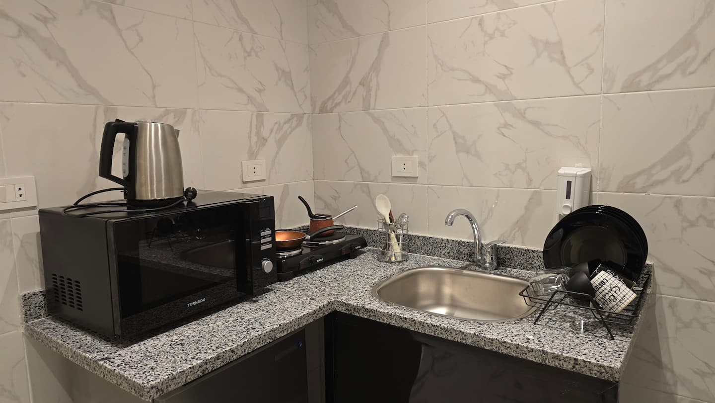 DHB STAYS | Modern 1BR Qasr El Nil | B-301 — Apartment in Downtown Cairo (Marouf), Cairo Governorate, Egypt, Egypt — photo 6
