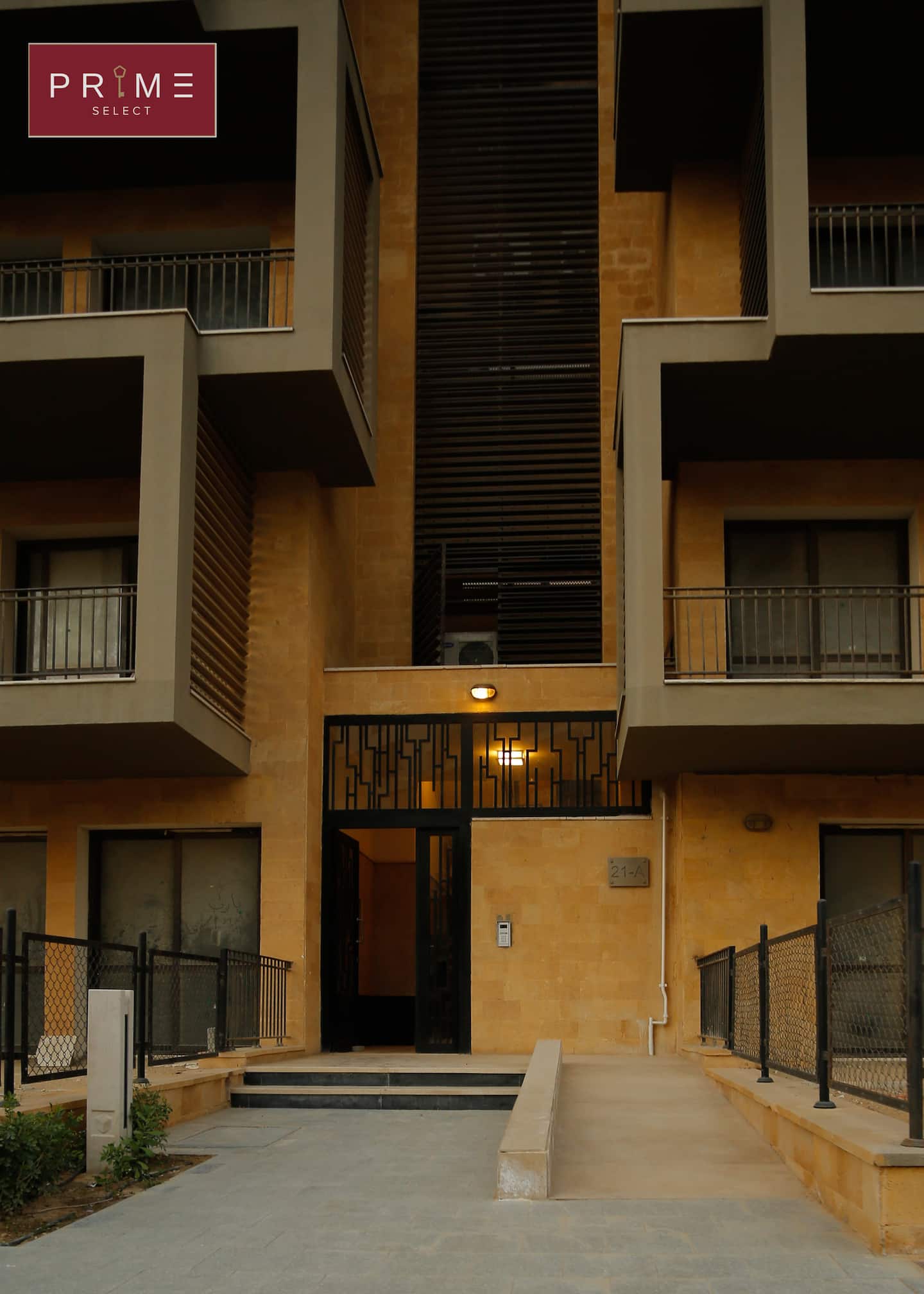 Studio with Roof - Prime Select Eastown Sodic — Studio in Prime Select Eastown Sodic, New Cairo, Egypt — photo 17