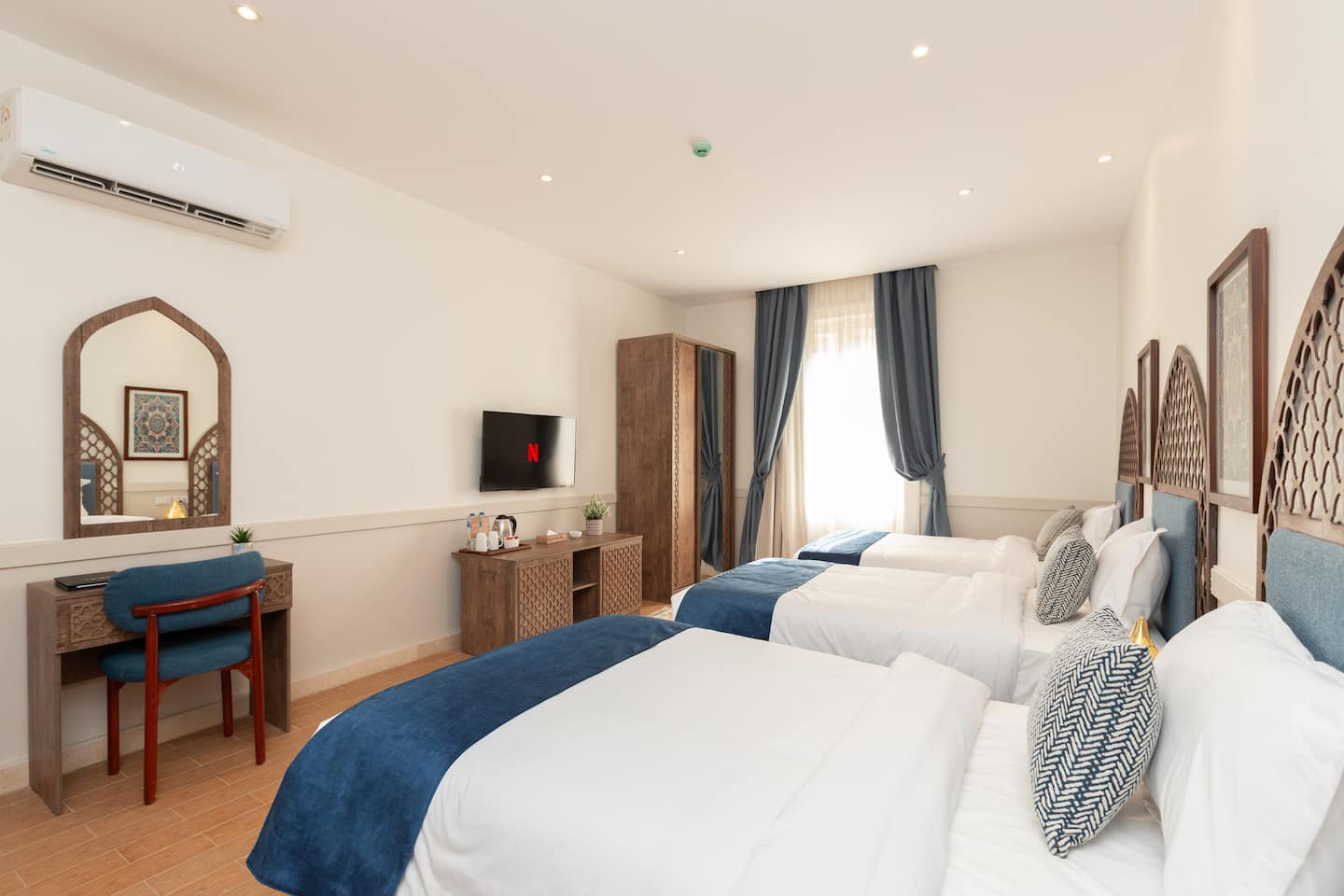 Std. Triple beds-Prime Boutique Heliopolis Terrace — Private room in a hotel in Prime Boutique Heliopolis Terrace, Cairo, Egypt — photo 20
