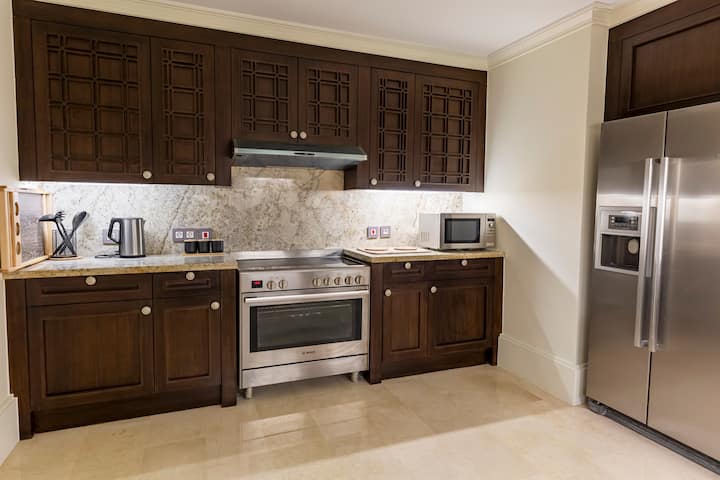 DHB STAYS | St. Regis 2BR Partial Nile View Apt — Private room in a hotel in Cairo, Egypt, Egypt — photo 19