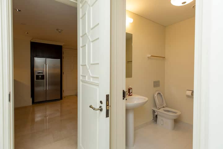 DHB STAYS | St. Regis 2BR Partial Nile View Apt — Private room in a hotel in Cairo, Egypt, Egypt — photo 34