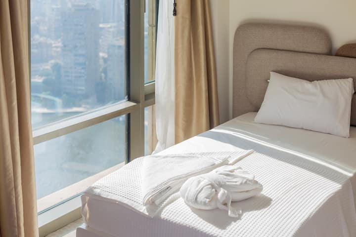 DHB STAYS | St. Regis 2BR Partial Nile View Apt — Private room in a hotel in Cairo, Egypt, Egypt — photo 38