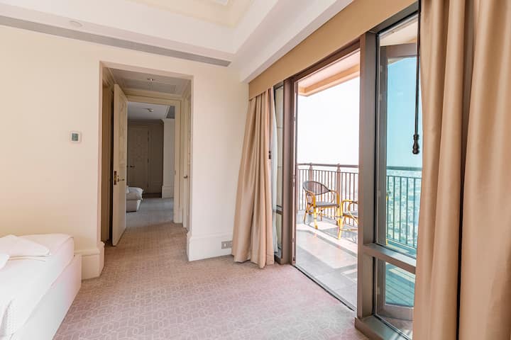 DHB STAYS | St. Regis 2BR Partial Nile View Apt — Private room in a hotel in Cairo, Egypt, Egypt — photo 39