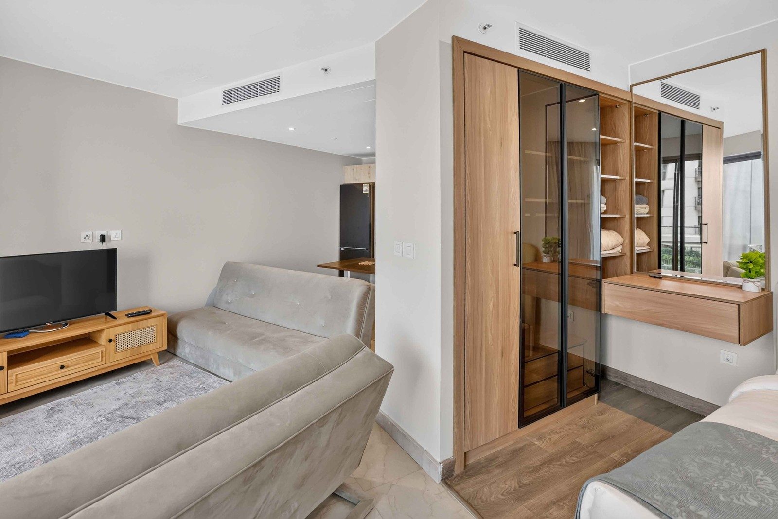 Luxurious Studio – Sheikh Zayed – ZED Towers — Studio in ZED Towers, Sheikh Zayed, Egypt — photo 2