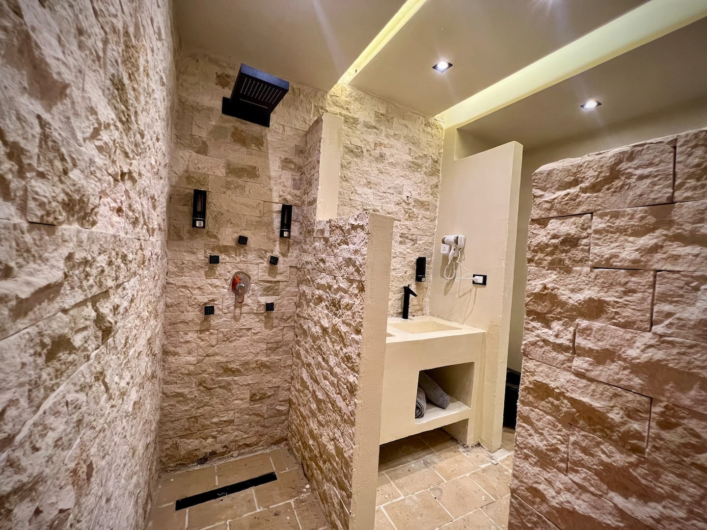 Amigos Amarena. Lovely healing Experience — Apartment in Pyramids Gardens, Giza, Egypt — photo 20