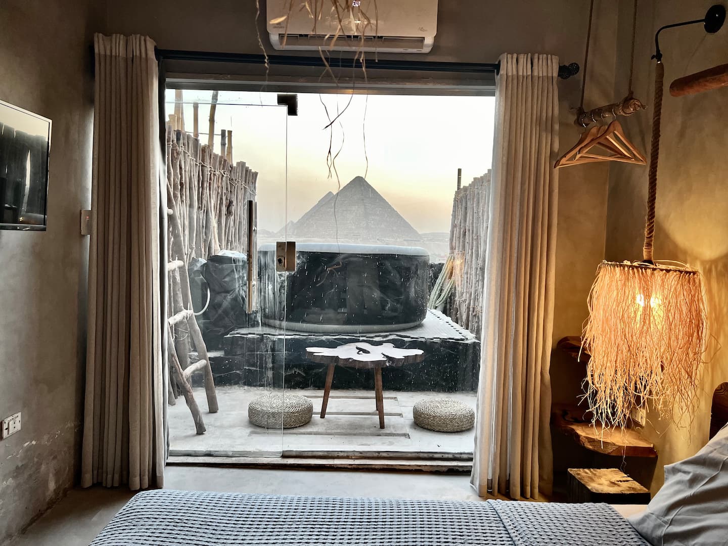 Sky blue — Studio in Nazlat as Sammān, Giza, Egypt — photo 12