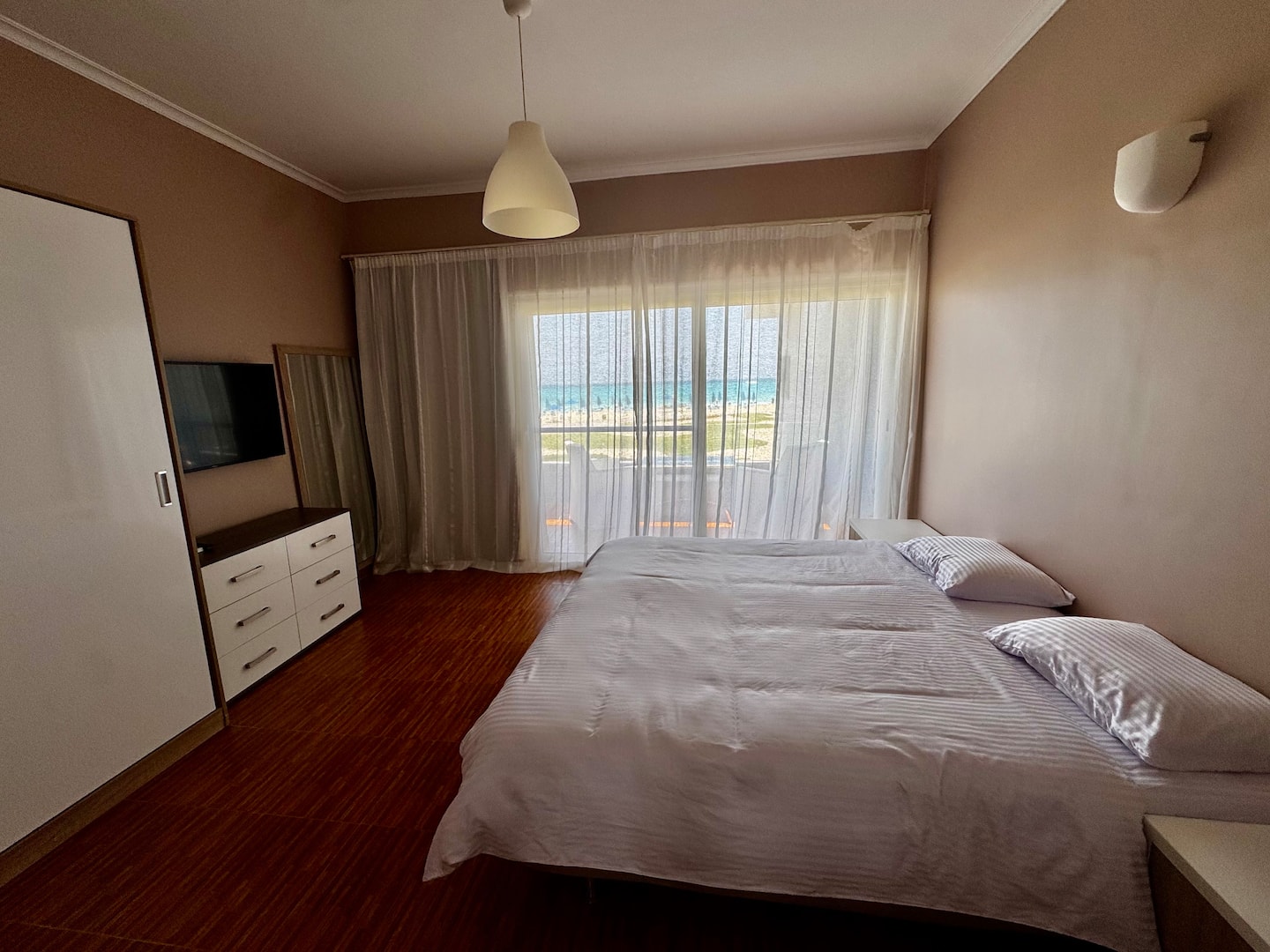 Lovely 3BR beach-front house LaVista Cascada — Apartment in La Vista Cascada, Sidi Abdel Rahman, North Coast, Egypt — photo 16