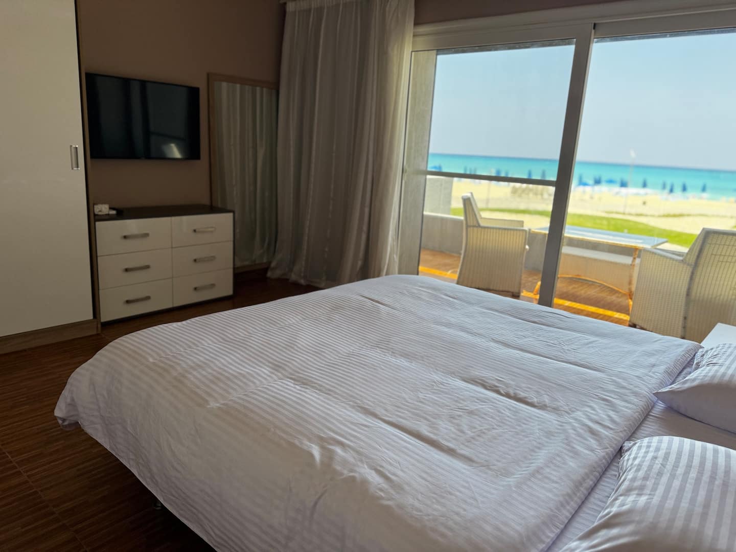 Lovely 3BR beach-front house LaVista Cascada — Apartment in La Vista Cascada, Sidi Abdel Rahman, North Coast, Egypt — photo 20