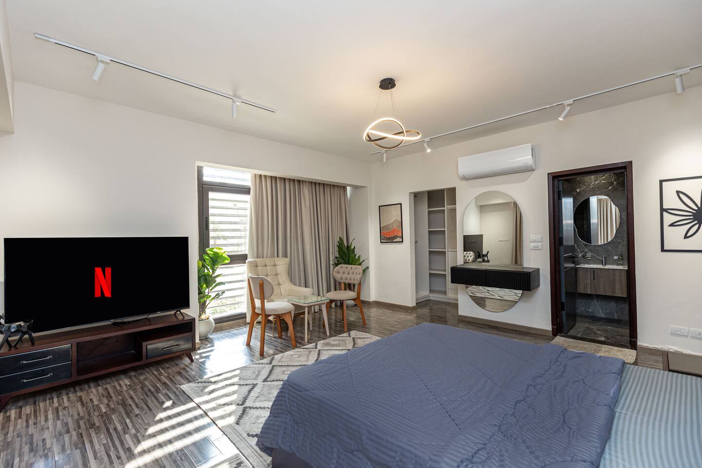 Pure Luxury Awaits-> in our Spacious 2BR Oasis — Apartment in Madinaty, New Cairo, Egypt — photo 21