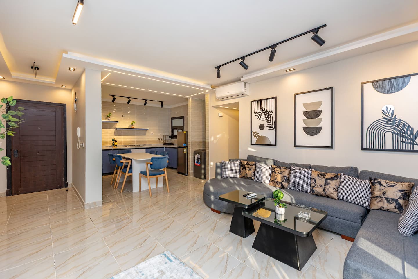 3BR Haven in B15 Madinaty — Apartment in Building group B15, Madinaty, New Cairo, Egypt — photo 6